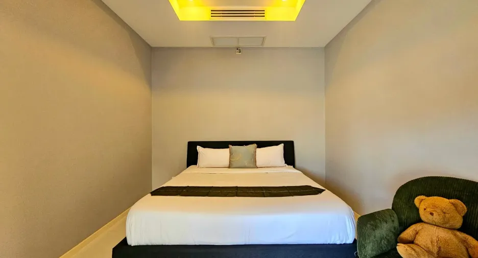 For sale 4 bedrooms villa in Hua Hin, Prachuap Khiri Khan