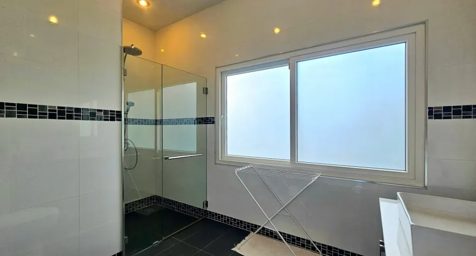 For sale 4 bedrooms villa in Hua Hin, Prachuap Khiri Khan