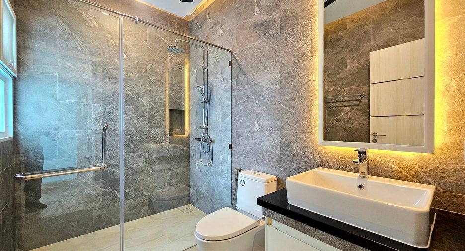 For sale 3 bedrooms villa in Hua Hin, Prachuap Khiri Khan