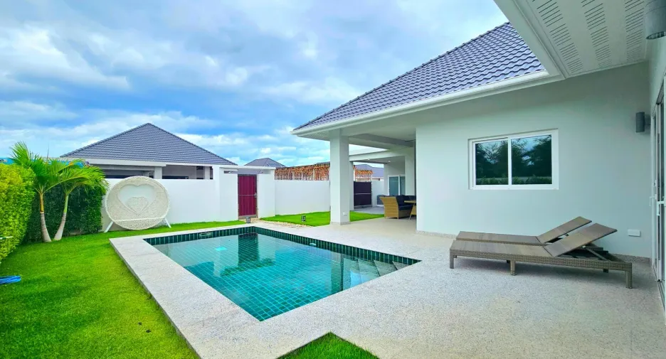 For sale 3 bedrooms villa in Hua Hin, Prachuap Khiri Khan