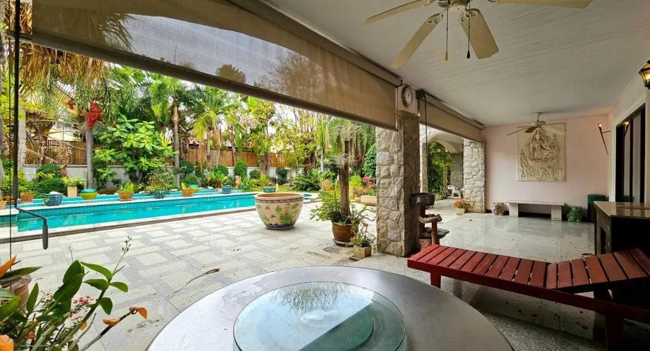Villa zum Kauf mit 3 Zimmer in Hua Hin, Prachuap Khiri Khan