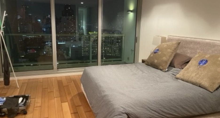ขาย 2 ห้องนอน คอนโด ใน สาทร, กรุงเทพฯ