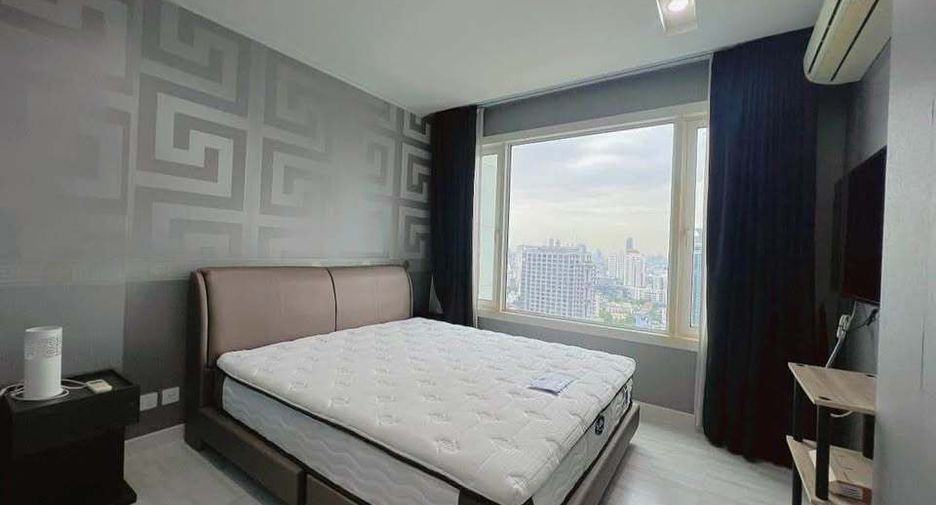 Wohnung zur Miete mit 2 Zimmer in Khlong Toei, Bangkok