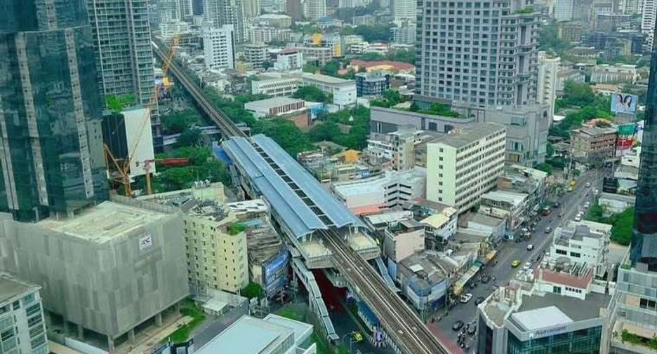 Wohnung zur Miete mit 2 Zimmer in Khlong Toei, Bangkok