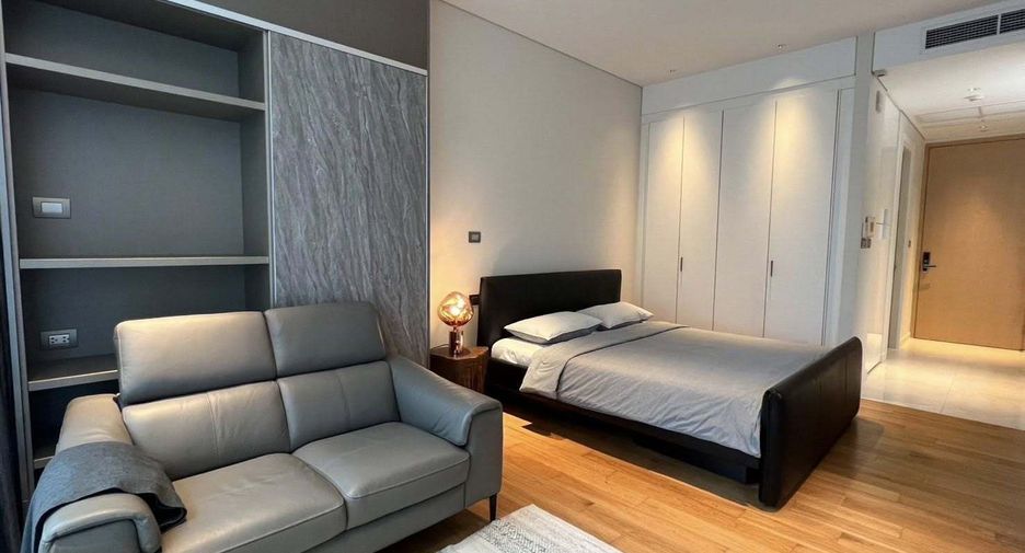 For rent 1 bed condo in Pathum Wan, Bangkok
