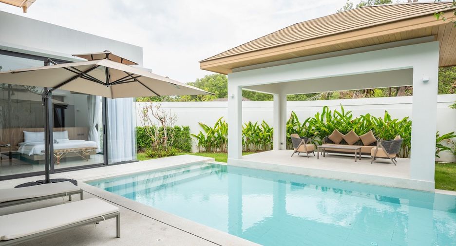 For rent 4 bedrooms villa in Mueang Phuket, Phuket