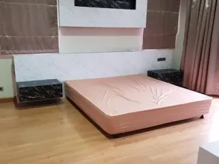 Аренда 3 спальни дом в Суан Луанг, Бангкок
