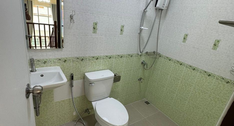 For rent 3 bedrooms house in San Sai, Chiang Mai