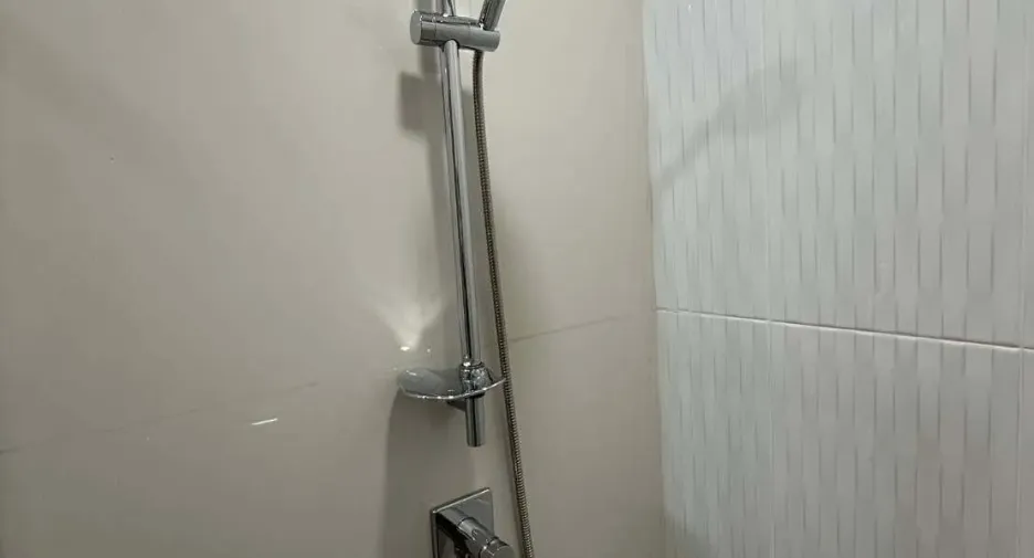 Wohnung zur Miete mit 1 Zimmer in Huai Khwang, Bangkok