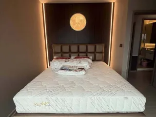 À louer 1 chambre condo à Huai Khwang, Bangkok