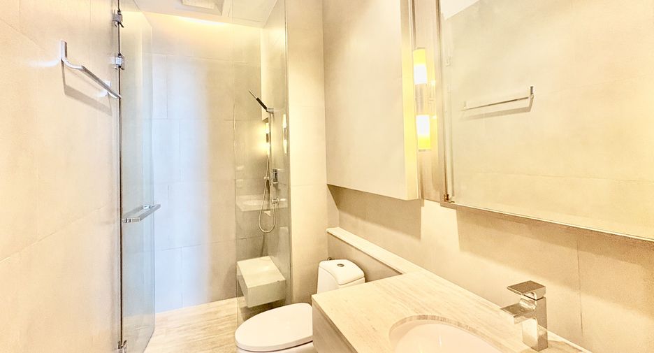 For rent 2 bedrooms condo in Sathon, Bangkok
