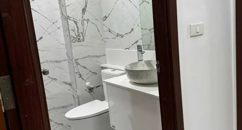 For sale and for rent 2 bedrooms condo in Bang Lamung, Chonburi