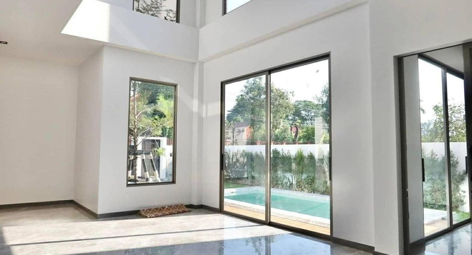 À vendre 4 chambres maison à Mueang Chiang Mai, Chiang Mai