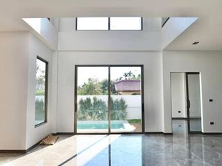 Продажа 4 спальни дом в Mueang Chiang Mai, Чианг Маи
