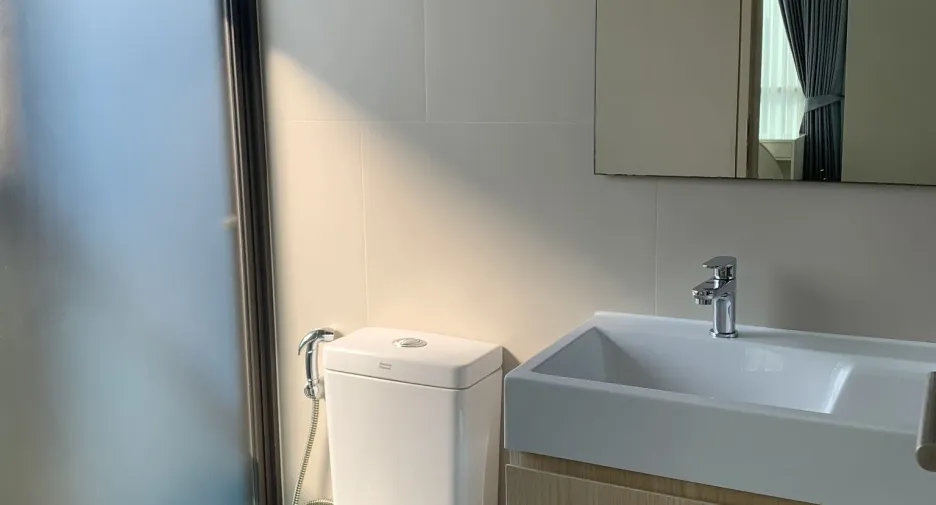 Wohnung zur Miete mit 2 Zimmer in Watthana, Bangkok