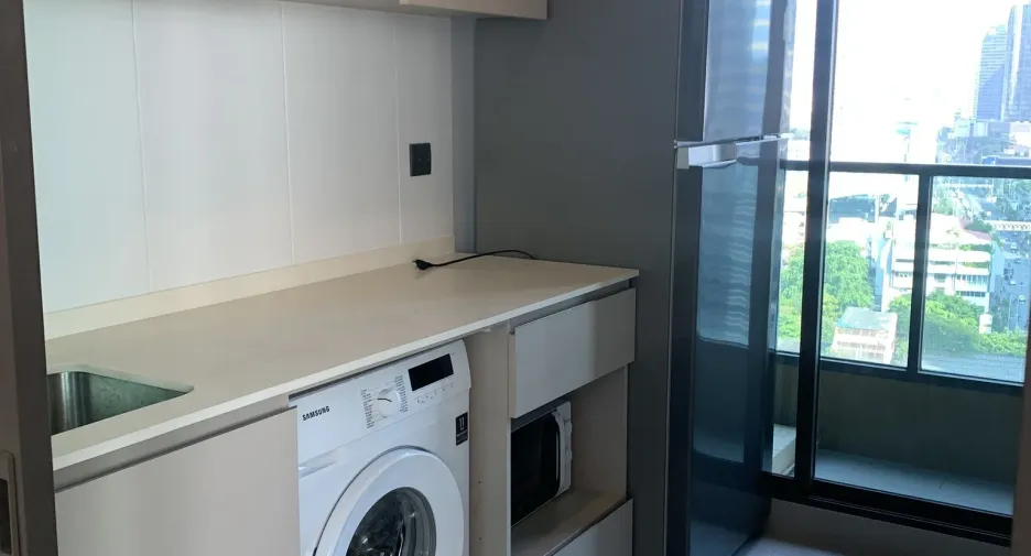 Wohnung zur Miete mit 2 Zimmer in Watthana, Bangkok