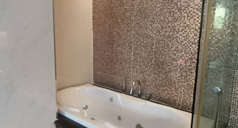 Wohnung zum Kauf mit Studio in Mueang Chiang Mai, Chiang Mai