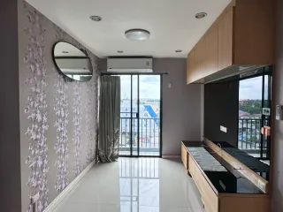 For sale 2 ベッドルーム condo in Saphan Sung, Bangkok
