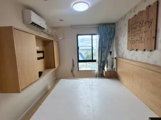 For sale 2 ベッドルーム condo in Saphan Sung, Bangkok