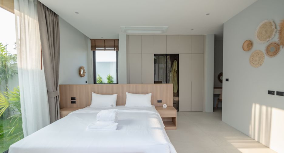 For rent 4 bedrooms villa in Thalang, Phuket