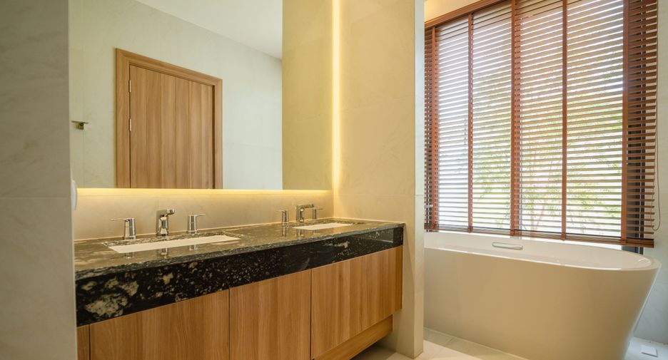 For rent 4 bedrooms villa in Thalang, Phuket