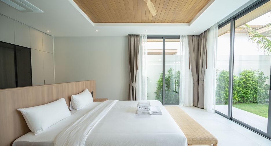 For rent 4 bedrooms villa in Thalang, Phuket