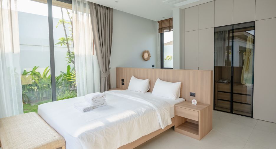 For rent 4 bedrooms villa in Thalang, Phuket