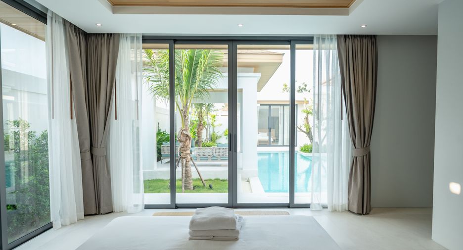 For rent 4 bedrooms villa in Thalang, Phuket