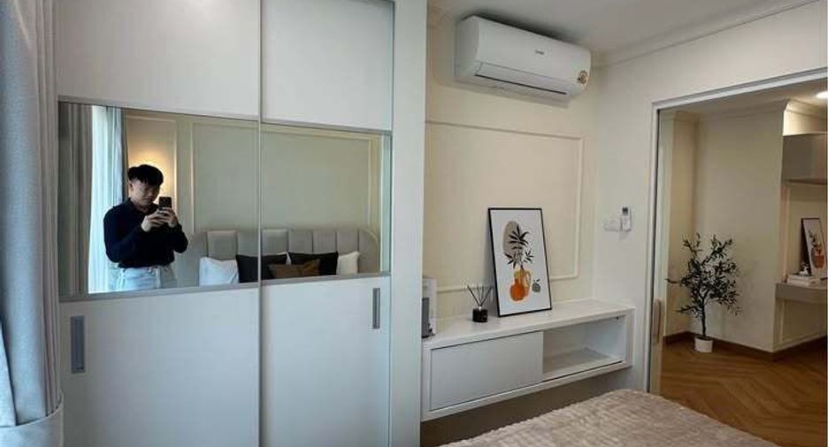 For sale 1 bed condo in Bang Phlat, Bangkok