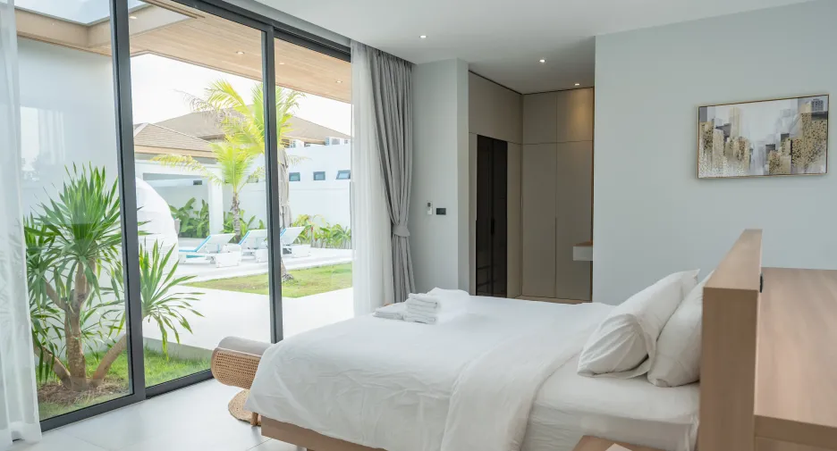 For rent 5 bedrooms villa in Thalang, Phuket