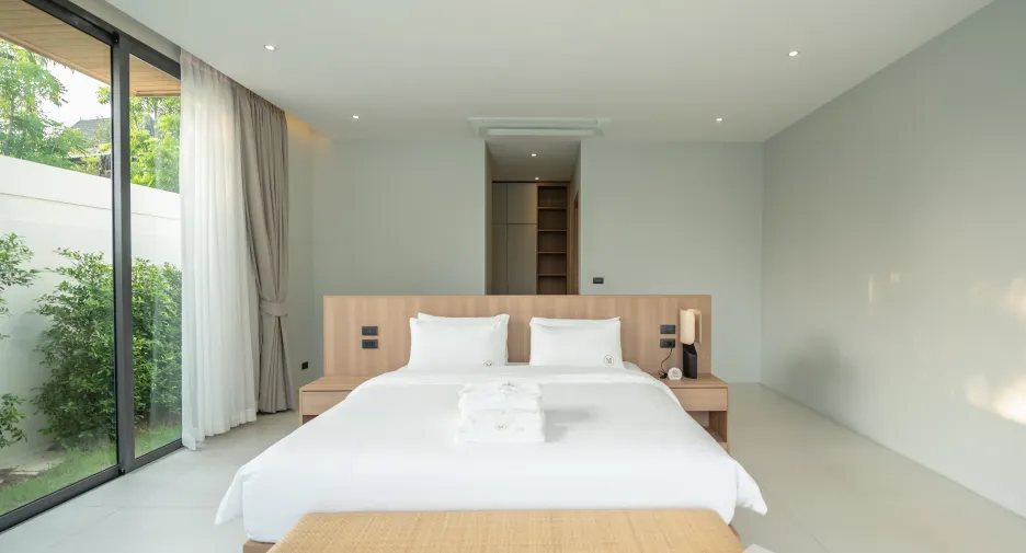 For rent 5 bedrooms villa in Thalang, Phuket