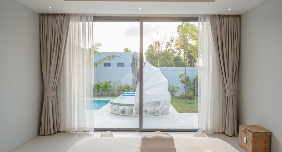 For rent 5 bedrooms villa in Thalang, Phuket