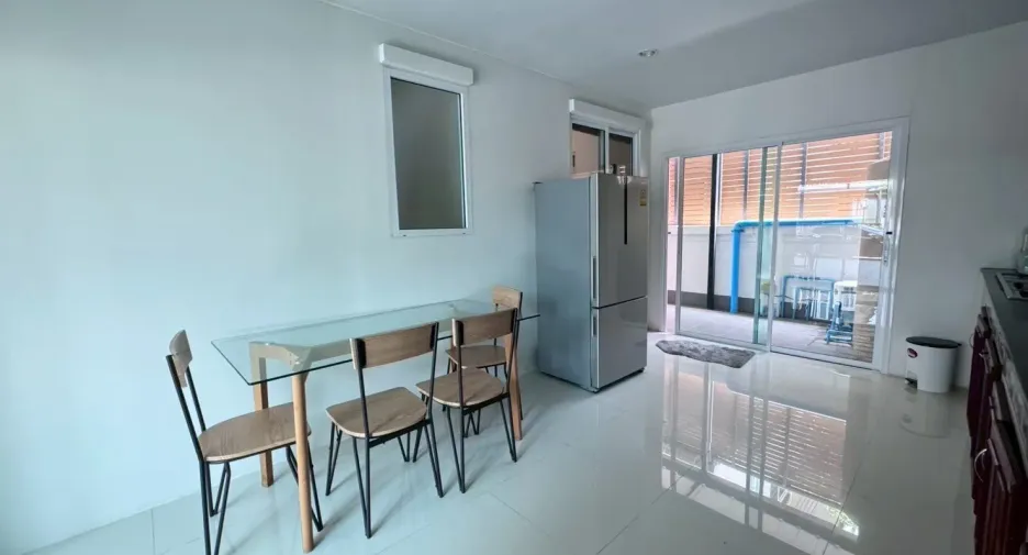 出租 4 卧室 独立屋 在 Phuket Town, 普吉