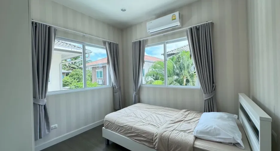 出租 4 卧室 独立屋 在 Phuket Town, 普吉
