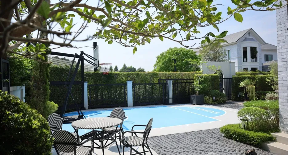 For rent 5 ベッドルーム house in Lat Krabang, Bangkok