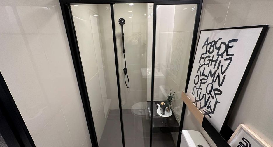 For sale 1 bed condo in Huai Khwang, Bangkok