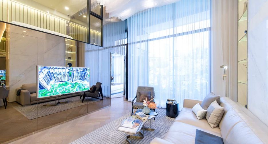 For sale 2 bedrooms condo in Watthana, Bangkok