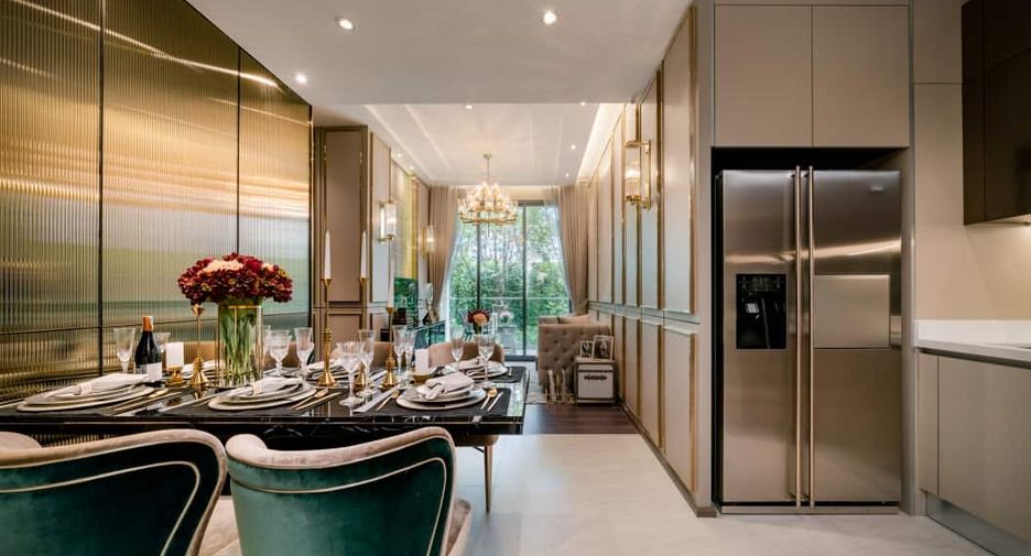 For sale 2 bedrooms condo in Ratchathewi, Bangkok