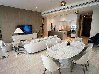 À vendre 2 chambres condo à Pathum Wan, Bangkok