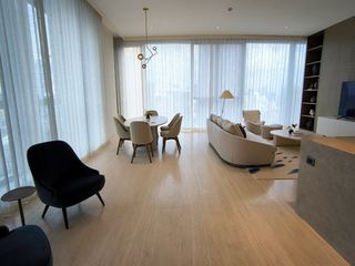 À vendre 2 chambres condo à Pathum Wan, Bangkok