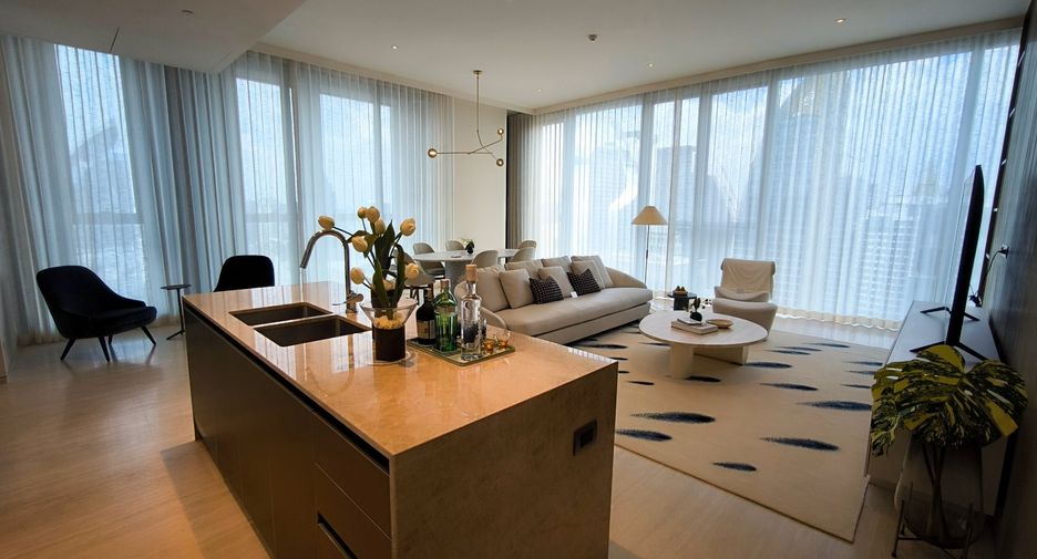 For sale 2 bedrooms condo in Pathum Wan, Bangkok