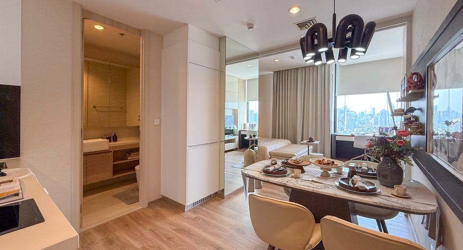 For sale 1 bed condo in Watthana, Bangkok