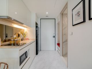 For sale 1 bed condo in Khlong Toei, Bangkok