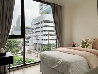 For sale 2 bedrooms condo in Khlong Toei, Bangkok