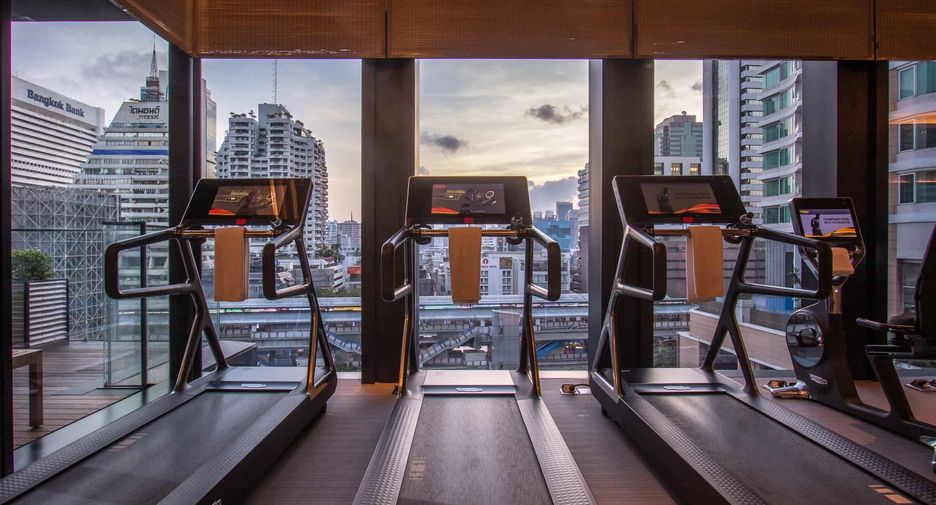 For sale 2 ベッドルーム condo in Sathon, Bangkok