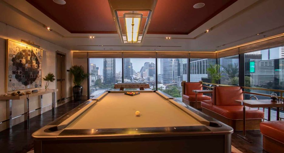 For sale 2 ベッドルーム condo in Sathon, Bangkok