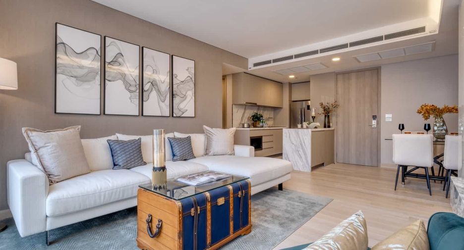 For sale 2 bedrooms condo in Khlong Toei, Bangkok