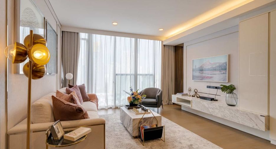For sale 2 bedrooms condo in Khlong Toei, Bangkok