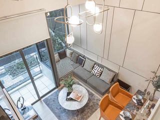 For sale 2 bedrooms condo in Huai Khwang, Bangkok