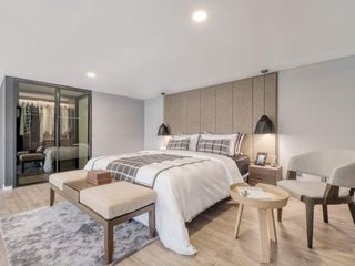 For sale 2 bedrooms condo in Huai Khwang, Bangkok